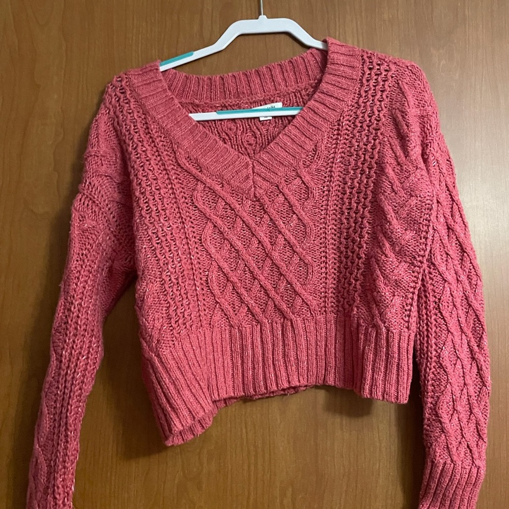 American Eagle V-neck Cropped Sweater